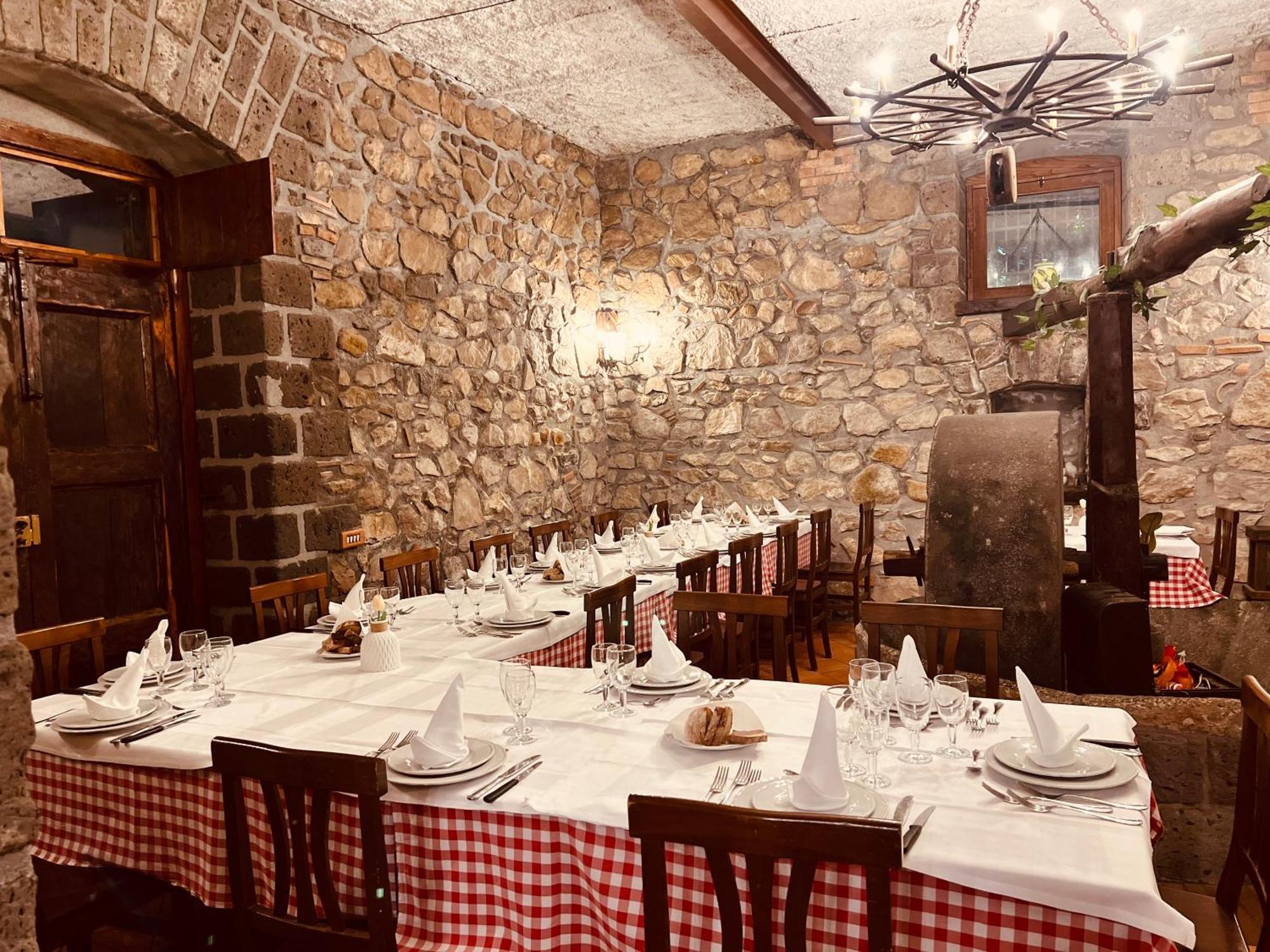Villa Agriturismo Le Grottelle SantʼAgata sui Due Golfi Exterior foto